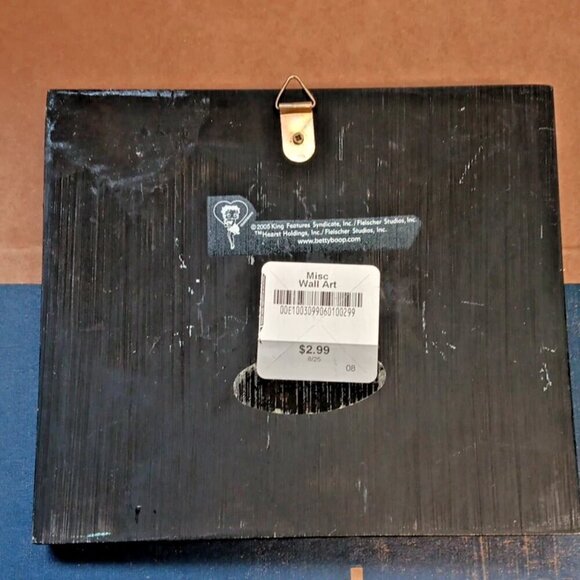 Betty Boop Wall Plaque 3D Purse Frame Necklace 2005 King Features Cartoon Classi - Picture 7 of 7